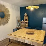 Maison « l'effet-mere »en Rez De Chaussee  에그모르트
