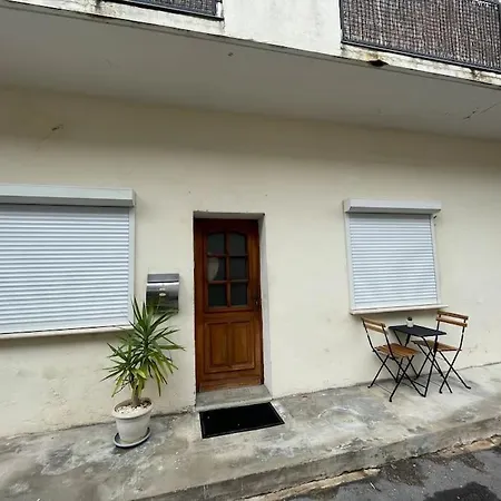Hébergement de vacances Maison « l'effet-mere »en Rez De Chaussee  Aigues-Mortes