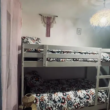 Maison « l'effet-mere »en Rez De Chaussee  Hébergement de vacances *